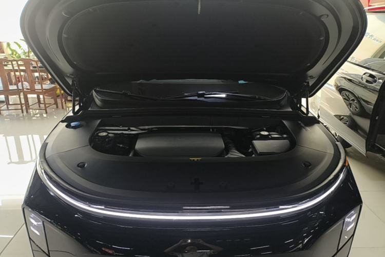 Used Li Auto L6 2025 Pro Smart Refresh Edition Engine Bay
