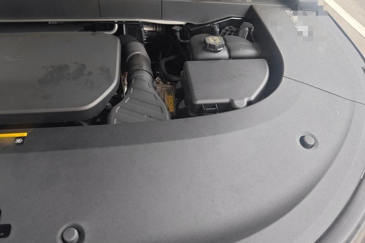 Used Li Auto L6 2025 Max Smart Refresh Edition Engine Bay Left