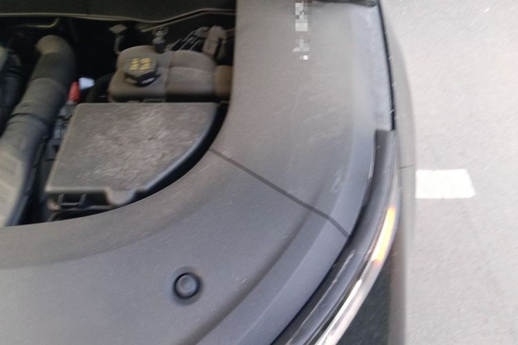 Used Li Auto L6 2025 Pro Smart Refresh Edition Engine Bay Left