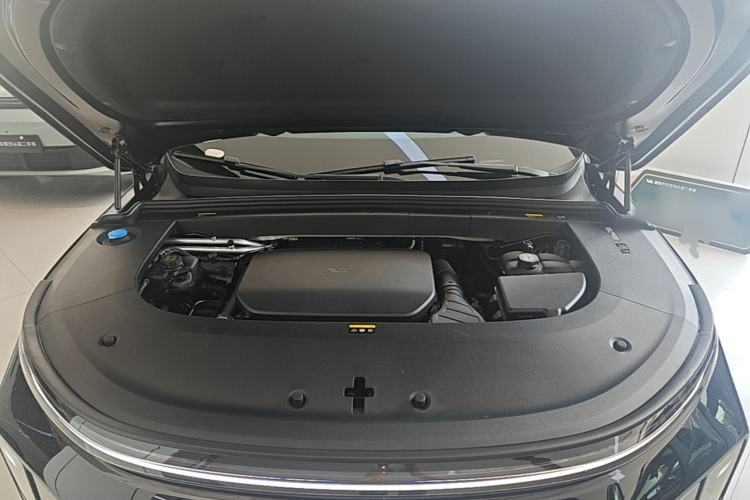 Used Li Auto L6 2025 Pro Smart Refresh Edition Engine Bay