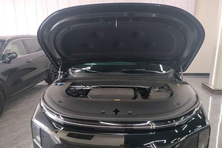 Used Li Auto L6 2025 Max Smart Refresh Edition Engine Bay