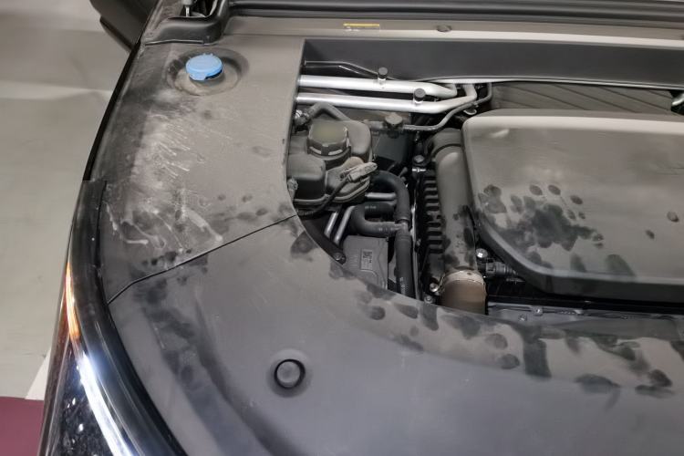 Used Li Auto L6 2025 Pro Smart Refresh Edition Engine Bay Right
