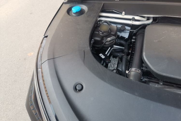 Used Li Auto L6 2025 Pro Smart Refresh Edition Engine Bay Right