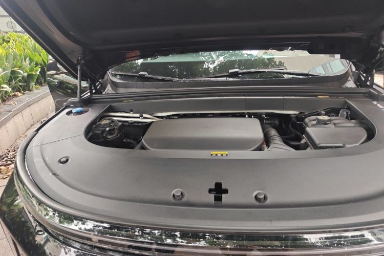 Used Li Auto L6 2025 Max Smart Refresh Edition Engine Bay Right