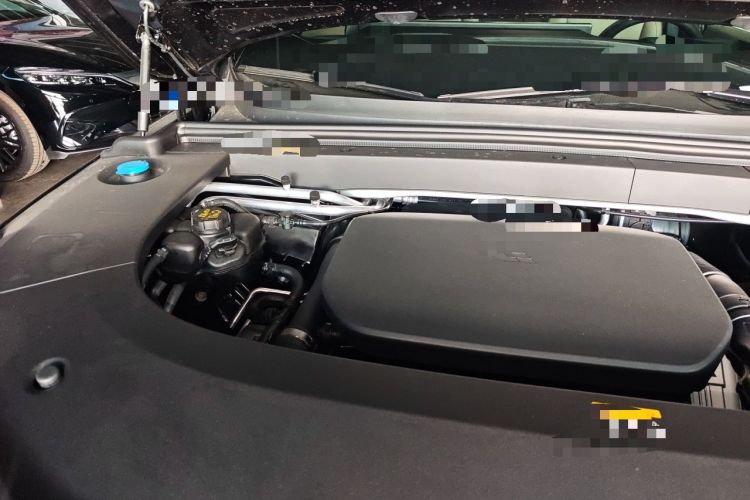 Used Li Auto L6 2025 Pro Smart Refresh Edition Engine Bay Right