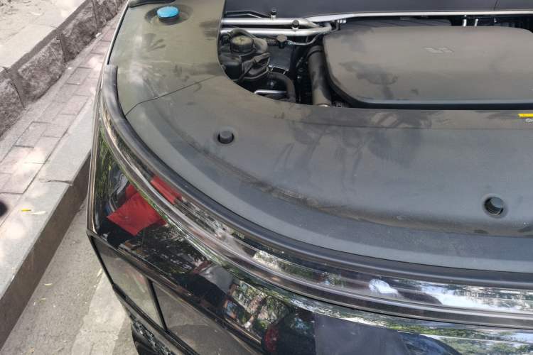 Used Li Auto L6 2025 Max Smart Refresh Edition Engine Bay Right