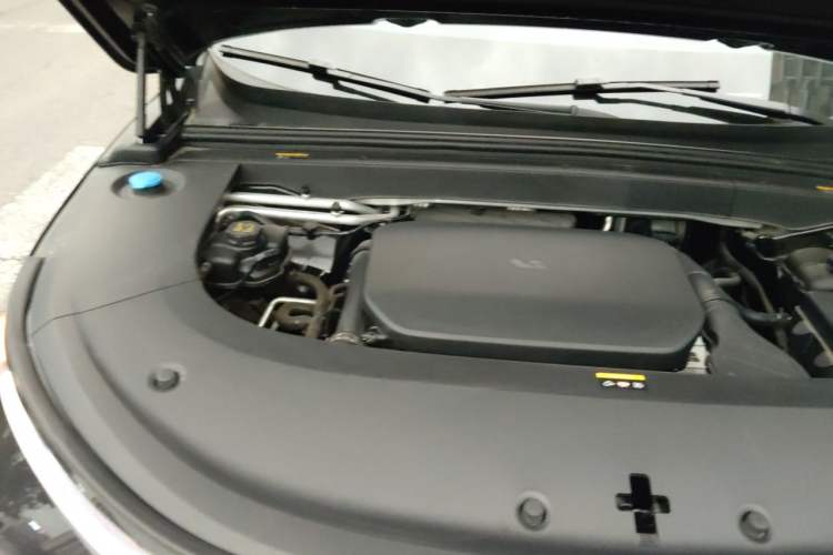 Used Li Auto L6 2025 Pro Smart Refresh Edition Engine Bay Right