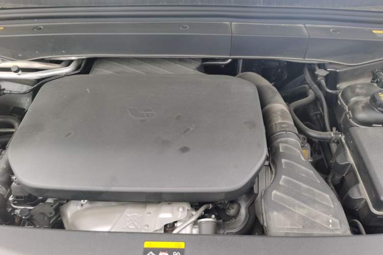 Used Li Auto L6 2025 Pro Smart Refresh Edition Engine Bay