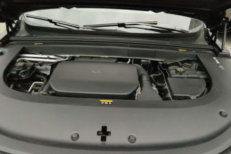 Used Li Auto L6 2025 Pro Smart Refresh Edition Engine Bay