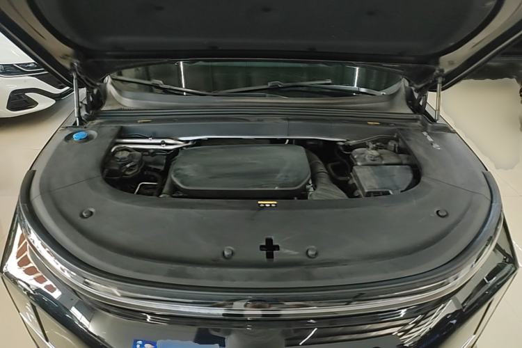 Used Li Auto L6 2025 Pro Smart Refresh Edition Engine Bay