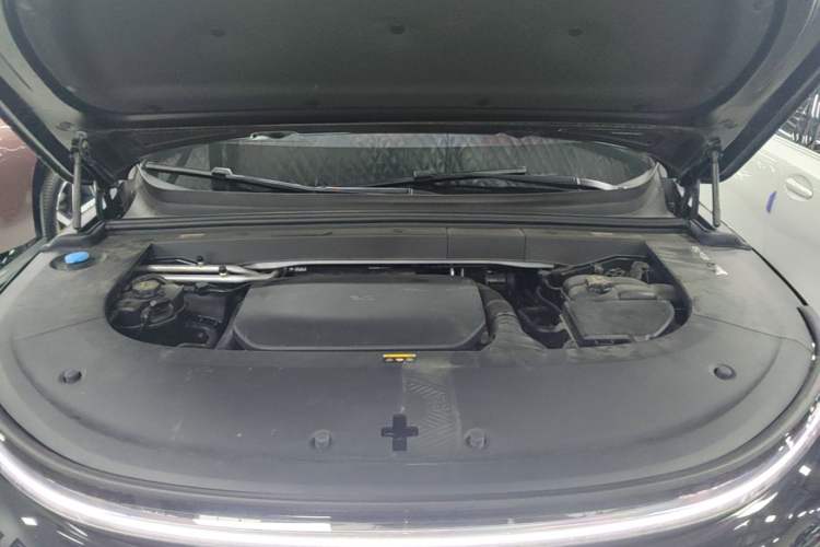 Used Li Auto L6 2025 Max Smart Refresh Edition Engine Bay