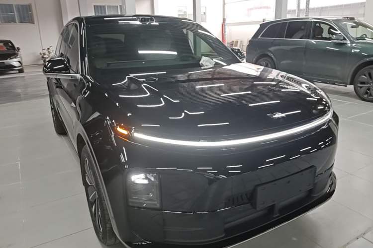 Used Li Auto L6 2025 Pro Smart Refresh Edition Exterior 1