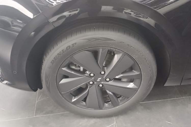 Used Li Auto L6 2025 Pro Smart Refresh Edition Exterior 4