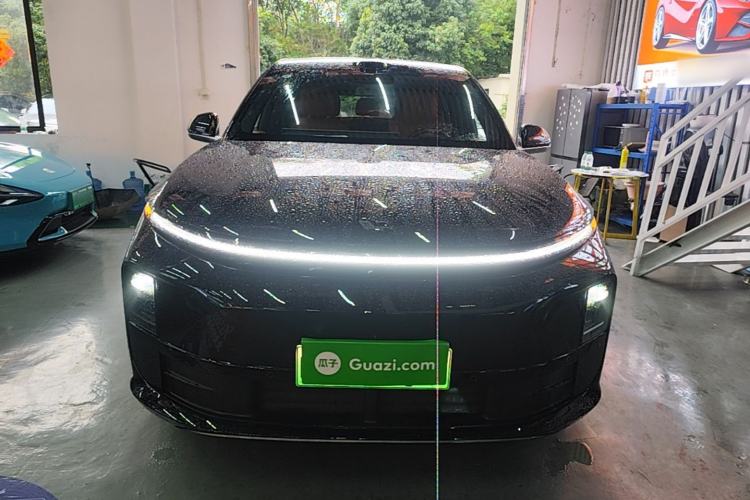 Used Li Auto L6 2025 Pro Smart Refresh Edition Front