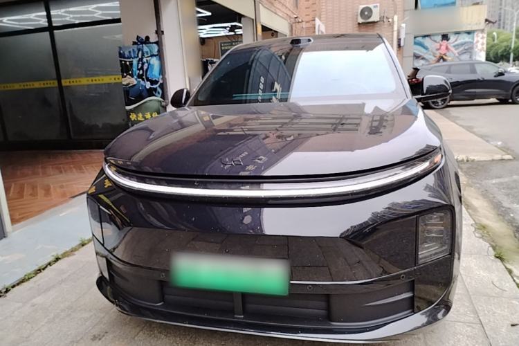 Used Li Auto L6 2025 Pro Smart Refresh Edition Front