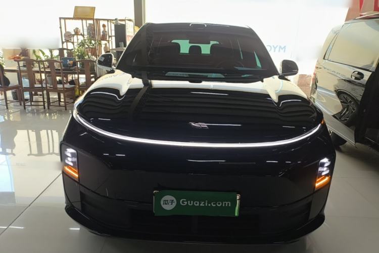 Used Li Auto L6 2025 Pro Smart Refresh Edition Front