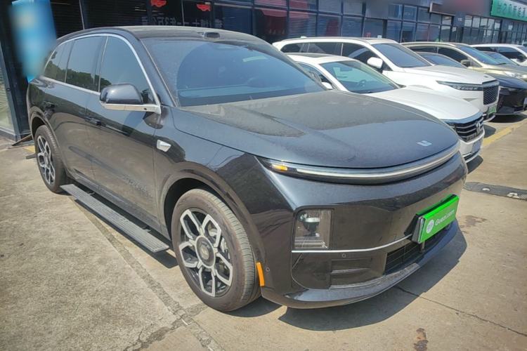 Used Li Auto L6 2025 Max Smart Refresh Edition Front Right 45 Deg