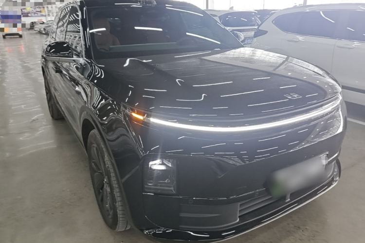 Used Li Auto L6 2025 Max Smart Refresh Edition Front Right 45 Deg