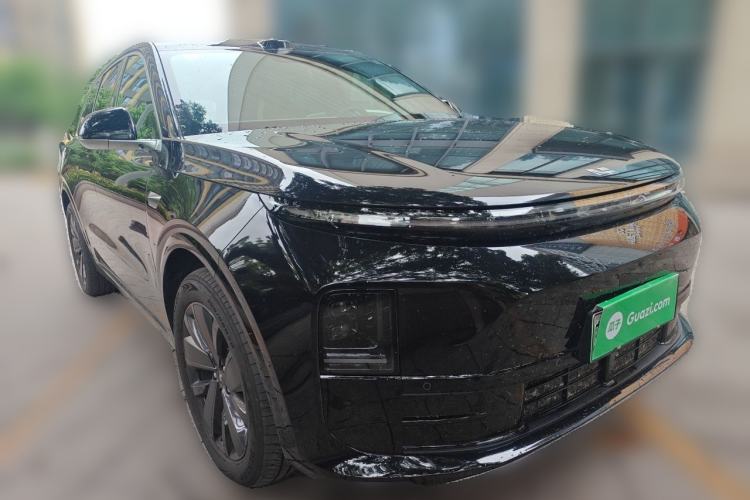Used Li Auto L6 2025 Max Smart Refresh Edition Front Right 45 Deg