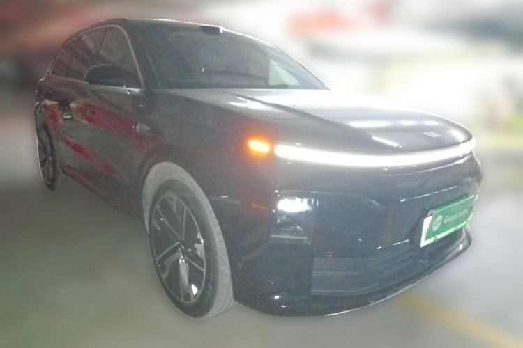 Used Li Auto L6 2025 Max Smart Refresh Edition Front Right 45 Deg