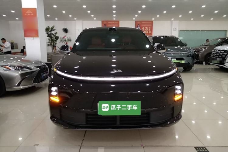 Used Li Auto L6 2025 Pro Smart Refresh Edition Front
