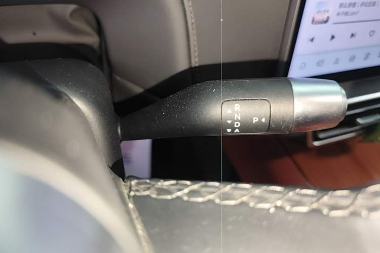 Used Li Auto L6 2025 Pro Smart Refresh Edition Gear Lever