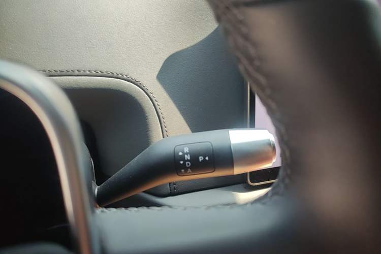 Used Li Auto L6 2025 Max Smart Refresh Edition Gear Lever