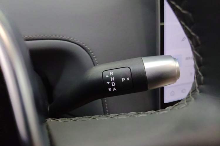 Used Li Auto L6 2025 Pro Smart Refresh Edition Gear Lever