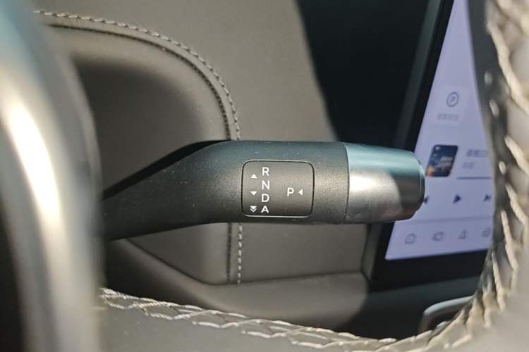 Used Li Auto L6 2025 Max Smart Refresh Edition Gear Lever