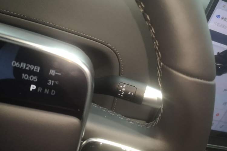 Used Li Auto L6 2025 Pro Smart Refresh Edition Gear Lever