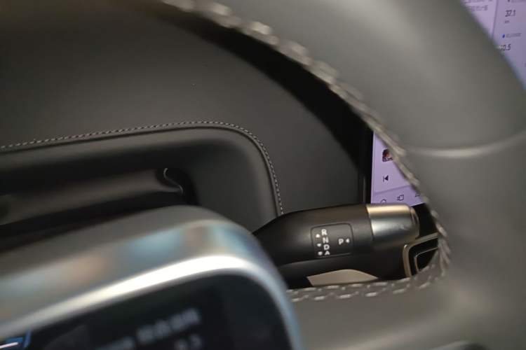 Used Li Auto L6 2025 Pro Smart Refresh Edition Gear Lever