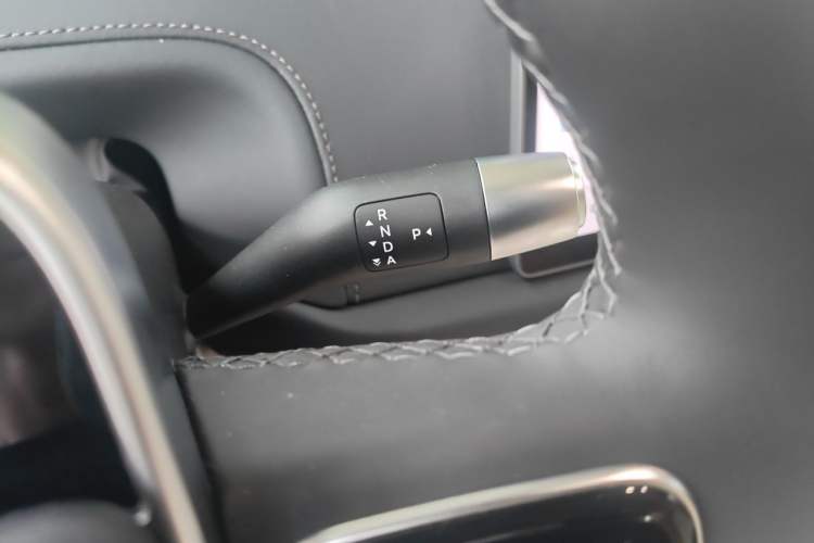 Used Li Auto L6 2025 Max Smart Refresh Edition Gear Lever
