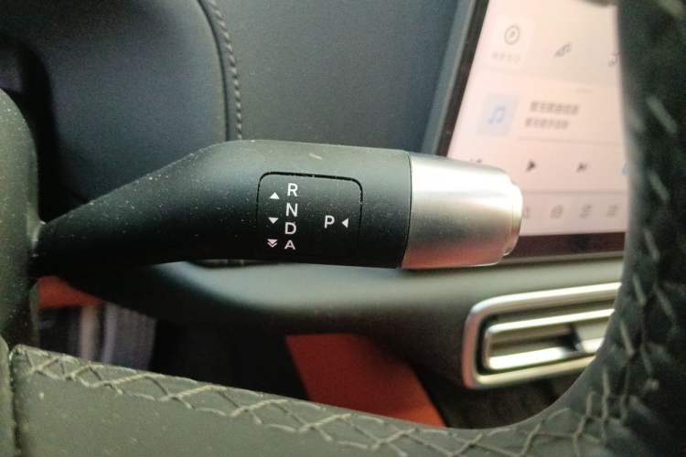Used Li Auto L6 2025 Pro Smart Refresh Edition Gear Lever