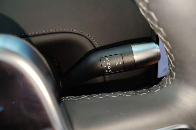 Used Li Auto L6 2025 Pro Smart Refresh Edition Gear Lever
