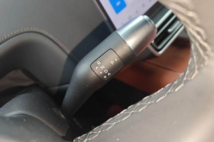 Used Li Auto L6 2025 Max Smart Refresh Edition Gear Lever