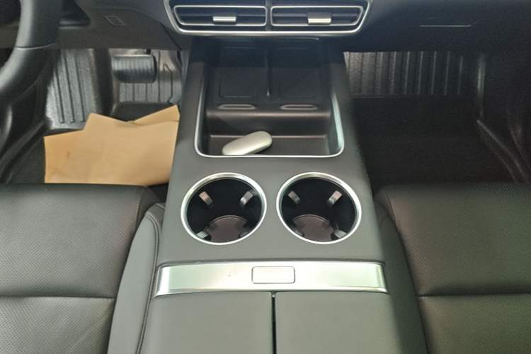 Used Li Auto L6 2025 Pro Smart Refresh Edition Gear Lever