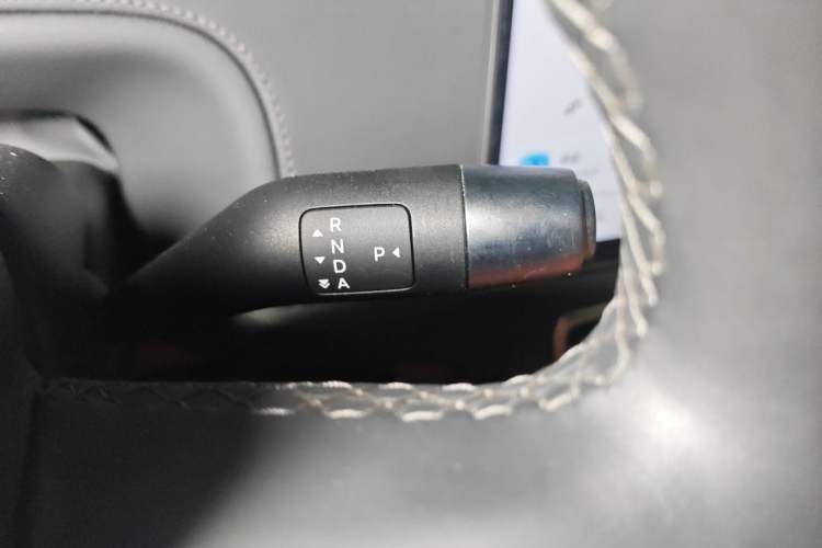 Used Li Auto L6 2025 Max Smart Refresh Edition Gear Lever