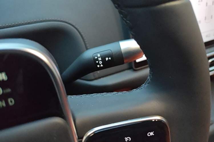 Used Li Auto L6 2025 Max Smart Refresh Edition Gear Lever