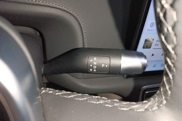 Used Li Auto L6 2025 Max Smart Refresh Edition Gear Lever