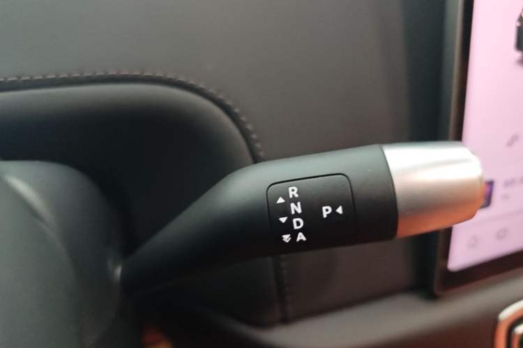 Used Li Auto L6 2025 Pro Smart Refresh Edition Gear Lever