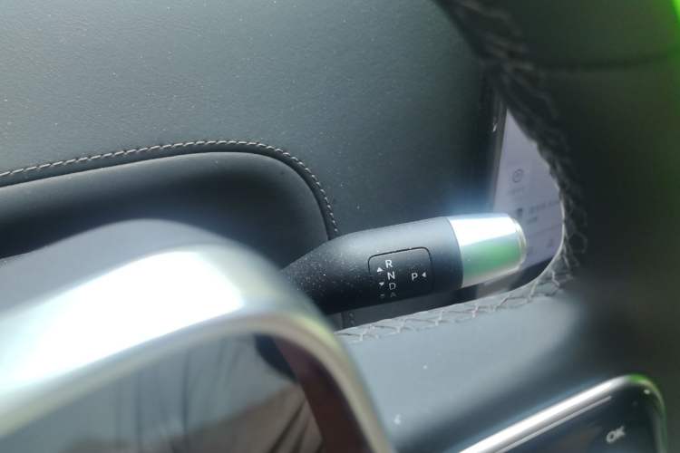 Used Li Auto L6 2025 Max Smart Refresh Edition Gear Lever