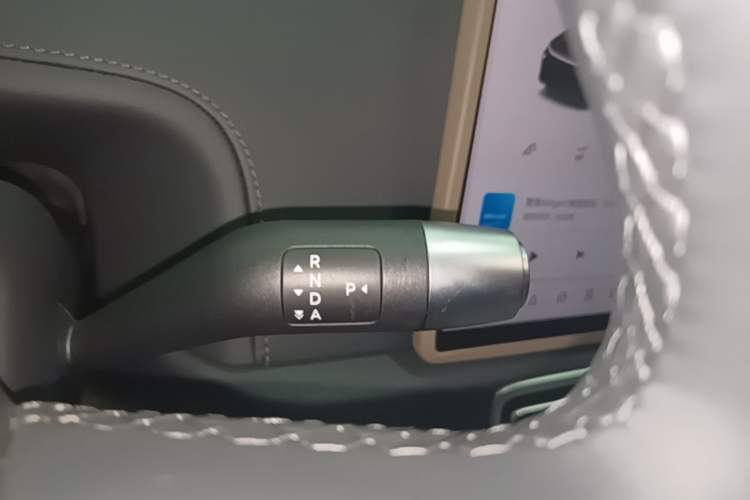 Used Li Auto L6 2025 Pro Smart Refresh Edition Gear Lever