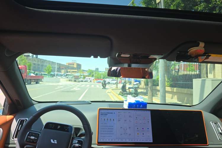 Used Li Auto L6 2025 Pro Smart Refresh Edition Headliner
