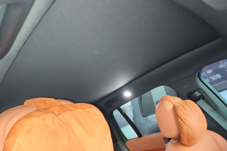 Used Li Auto L6 2025 Pro Smart Refresh Edition Headliner