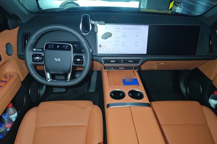 Used Li Auto L6 2025 Pro Smart Refresh Edition Interior 2