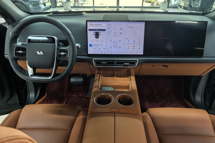 Used Li Auto L6 2025 Pro Smart Refresh Edition Interior 2