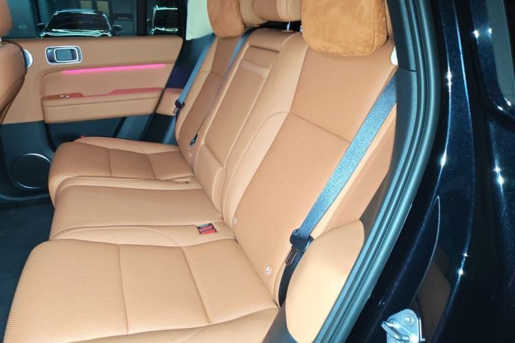 Used Li Auto L6 2025 Pro Smart Refresh Edition Interior 4