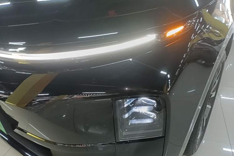 Used Li Auto L6 2025 Pro Smart Refresh Edition Left Front Headlight