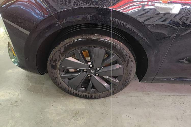 Used Li Auto L6 2025 Pro Smart Refresh Edition Left Front Wheel Hub