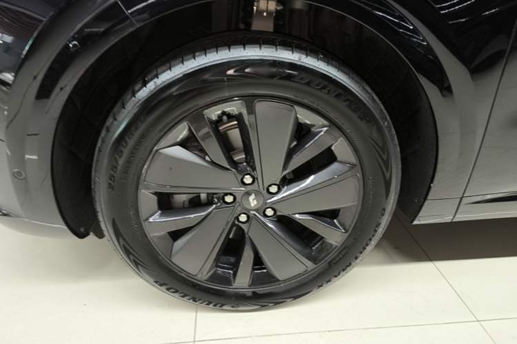 Used Li Auto L6 2025 Pro Smart Refresh Edition Left Front Wheel Hub